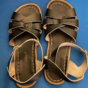 Saltwater Sandals